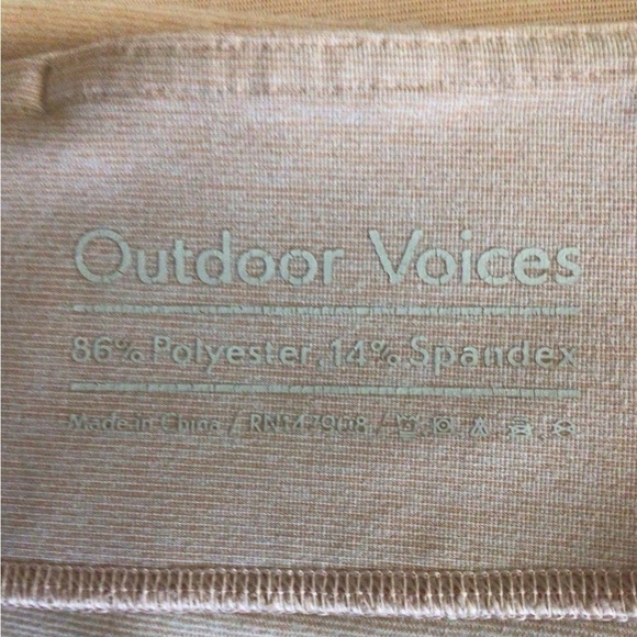 Outdoor Voices Core 3/4 length Mid Rise Leggings Size Medium - Picture 7 of 7